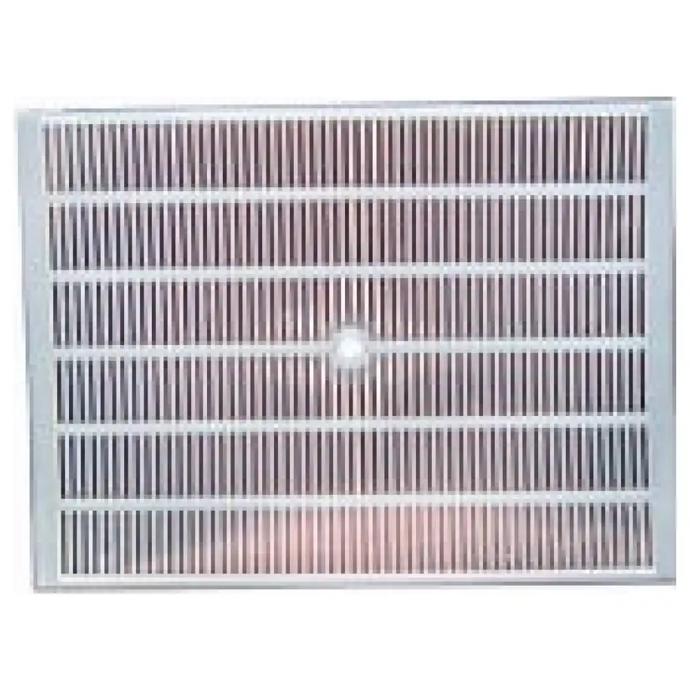 Прополисосборник крупным планом